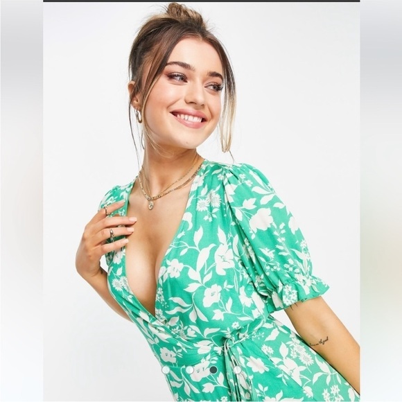 New Look Emerald Green Romantic Daisy Floral Cottagecore Wrap Dress Size 8 - Picture 2 of 14